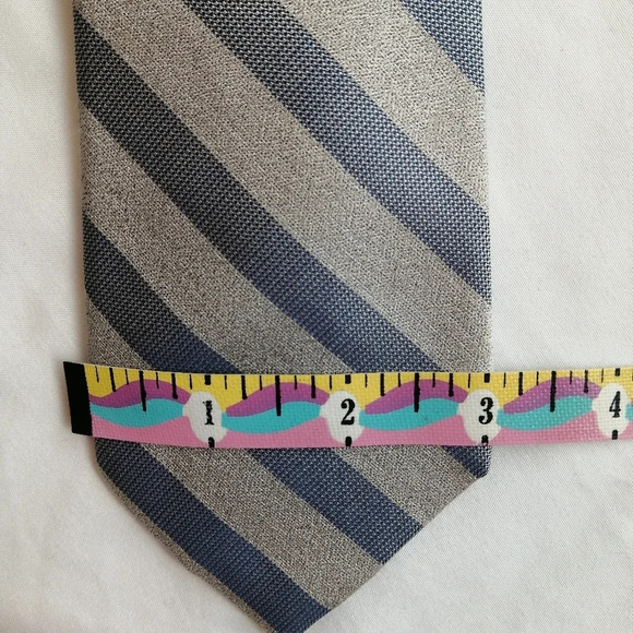 Calvin Klein Silk Blend Silver and Blue Striped Slim Tie - Picture 13 of 14